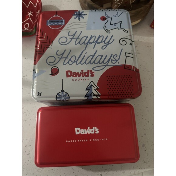 David's Cookies EMPTY Collectible Large And Small Red Metal Tin Square Set - Picture 1 of 4